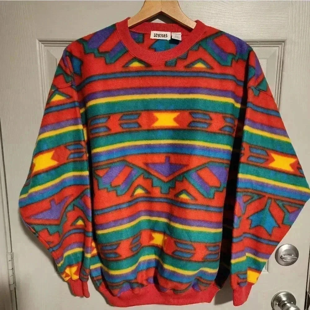 NWOT Juniors Aztec Print Colorful Fleece Pullover Sweatshirt Womens L or Men's M